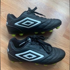 Umbro Soccer Cleats- Size 1